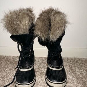 Sorel Black and Brown Winter Boots